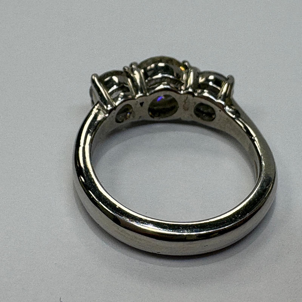 three stone diamond ring, trilogy diamond ring UK, platinum diamond ring, pre-loved engagement ring, second hand diamond ring, 1.5 carat diamond ring, anniversary diamond ring, pre-owned trilogy ring