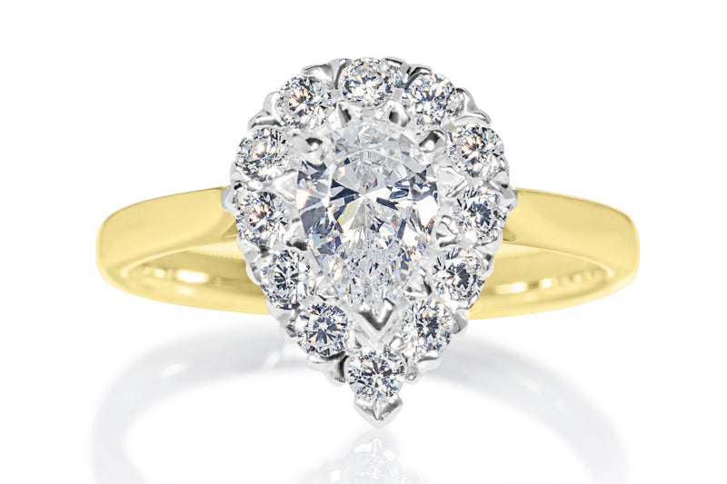 PEAR CUT DIAMOND CLUSTER ENGAGEMENT RING
