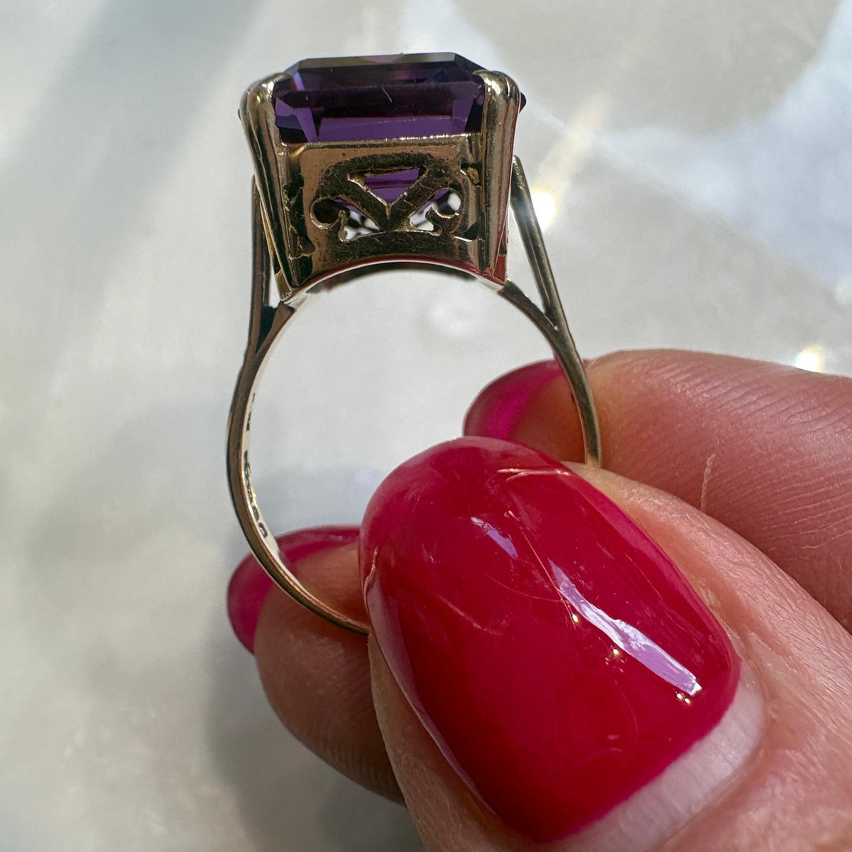 vintage amethyst ring, emerald cut amethyst ring, large amethyst ring UK, 9ct gold amethyst ring, amethyst cocktail ring, February birthstone ring, vintage cocktail ring UK, pre-loved amethyst ring