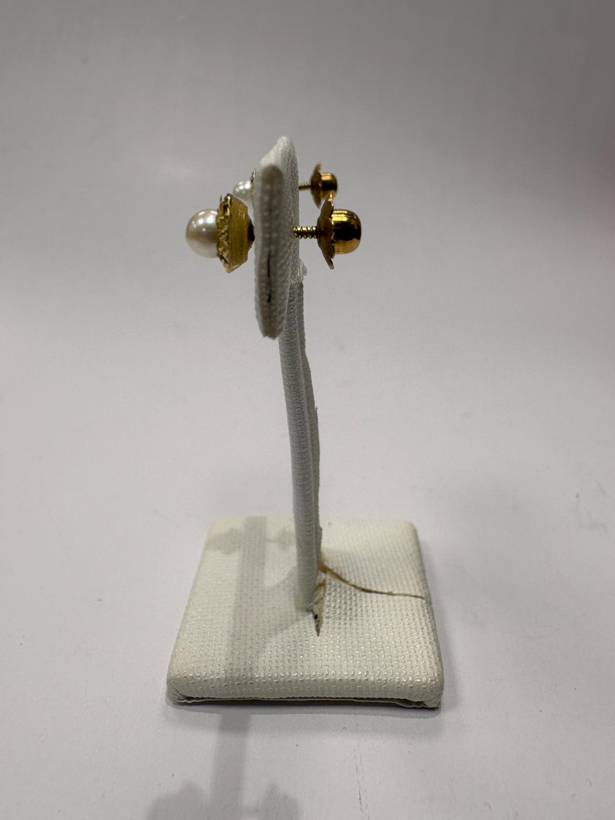 second hand pearl yellow gold 9k earrings harrogate fogal and barnes 
