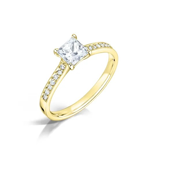 PRINCESS CUT DIAMOND SOLITAIRE ENGAGEMENT RING