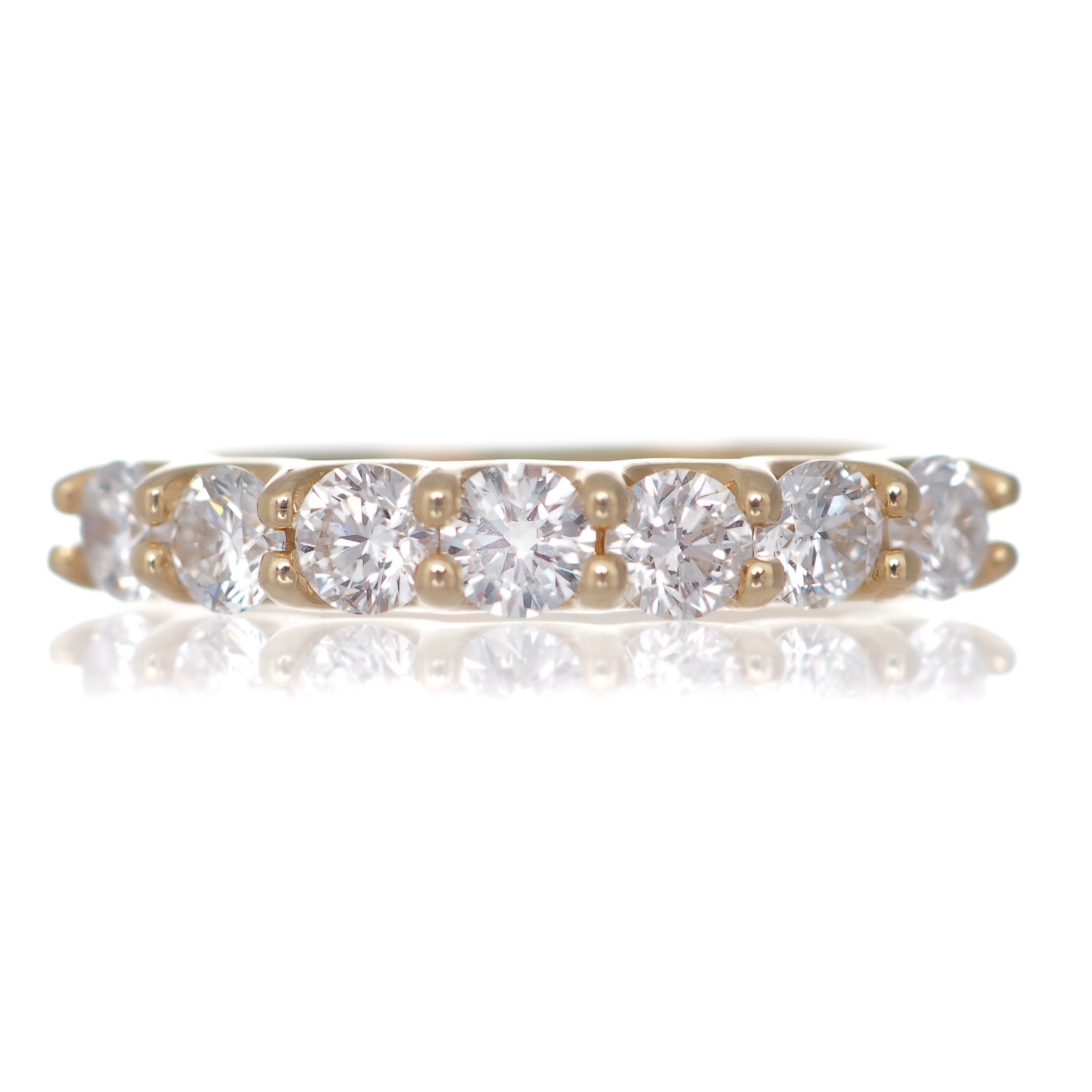 Round brilliant diamond ring yellow gold wedding band Harrogate jewellers Fogal and barnes 